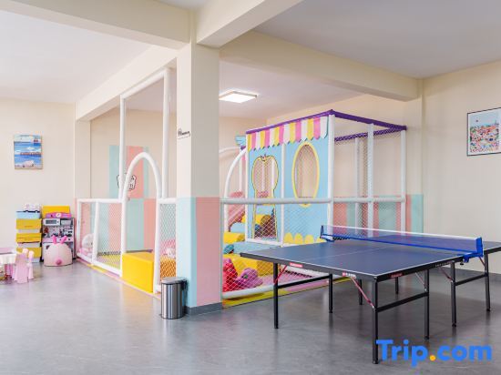 Хучжоу: Anji Xinyutian Yishan Huanjing Holiday Homestay