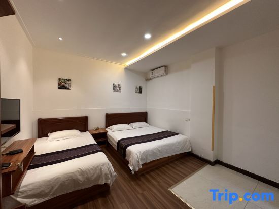 Цзилинь: Luohe Haojia Express Hotel