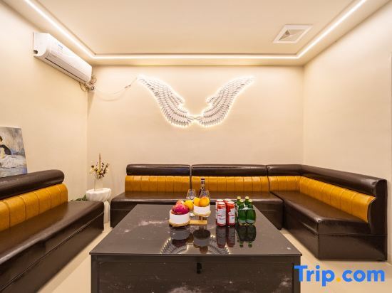 Пекин: Beijing 300 Years Designer Homestay (Huairou Qinglongxia Scenic Area)