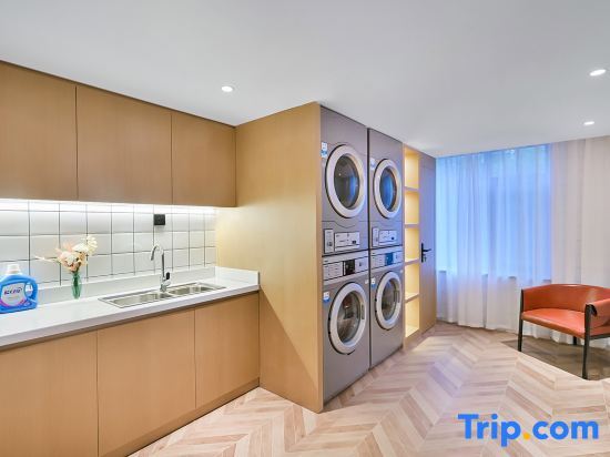 Тяньцзинь: Country Inn & Suites by Radisson, Tianjin Fifth Avenue Xiaobailou Metro Station
