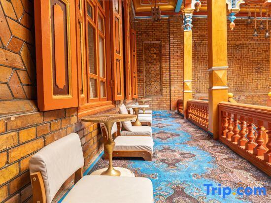 Кашгар: Kashgar Ancient City | Xiaoxiangli · Coffee and Tea · Worry Relieving Art Homestay