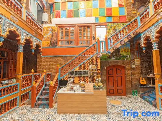 Кашгар: Kashgar Ancient City | Xiaoxiangli · Coffee and Tea · Worry Relieving Art Homestay