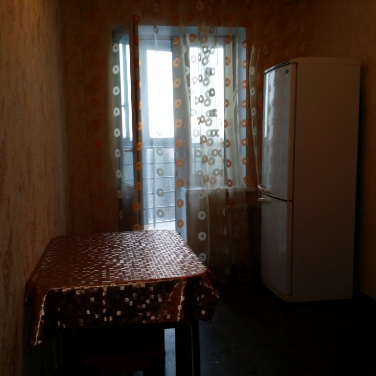 Сургут: Apartments on Mayakovskogo st.