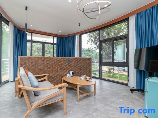 Фошань: Xinsu 24li Resort