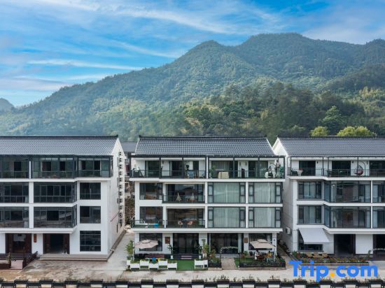 Tonglu Mountain Yuqi · Quye VILLA Team Building Roaming Vacation Meisu (Maoping Village Store) — фото 1