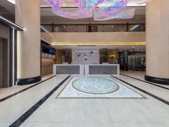 Куньмин: Days Inn Select Wyndham Kunming Airport