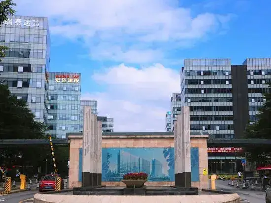 Гуанчжоу: Erjana Apartment (Guangzhou Kehui Jingu Shenzhou Road Metro Station)