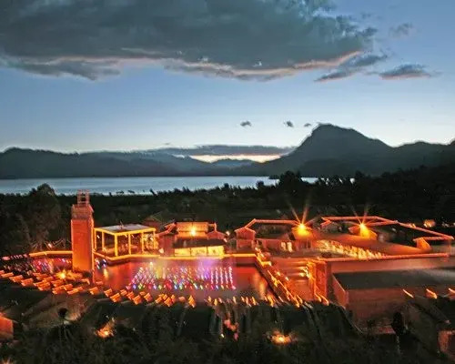 Геса: HIVC @ Lugu Lake Mosuo Home Hotel