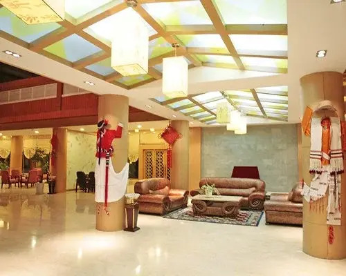 Геса: HIVC @ Lugu Lake Mosuo Home Hotel
