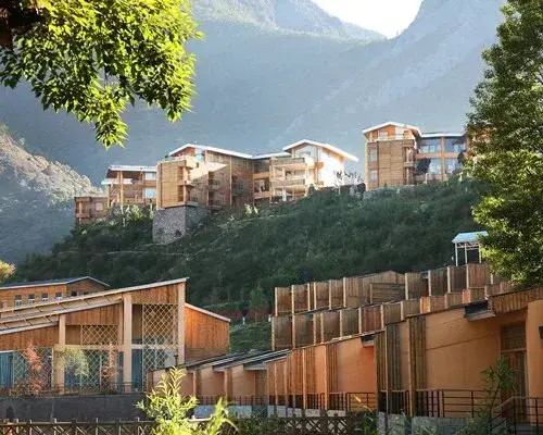 Геса: HIVC @ Lugu Lake Mosuo Home Hotel