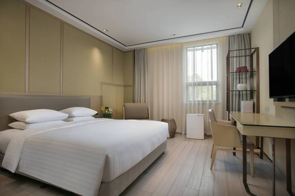 Шанхай: Courtyard Shanghai International Tourism and Resorts Zone