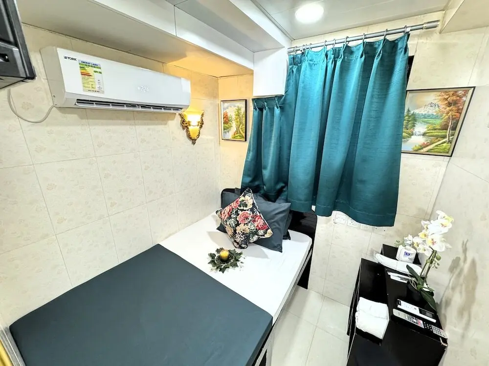 Гонконг: New International Guest House