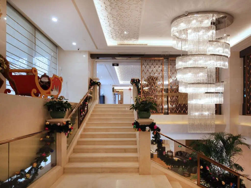 Days Hotel Wenyi Anhui — фото 1