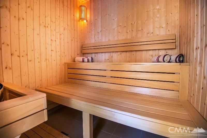 Стрп: Апартаменты Gorgeous Morinj Resort