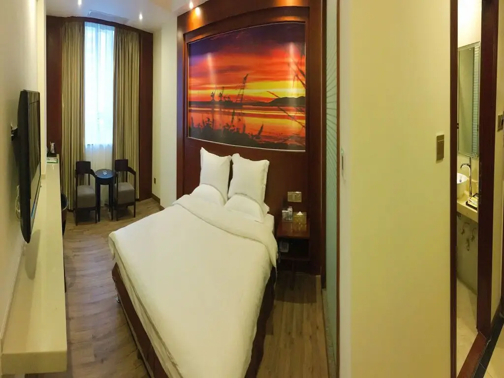 Гуанчжоу: Lu Yue Hotel