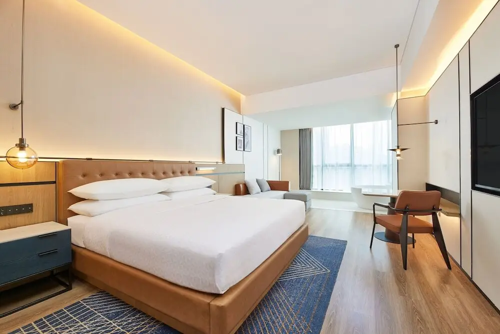 Чэнду: Four Points By Sheraton Chengdu, High-Tech Zone Exhibition Center