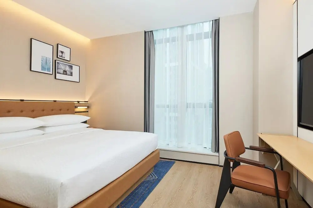 Чэнду: Four Points By Sheraton Chengdu, High-Tech Zone Exhibition Center