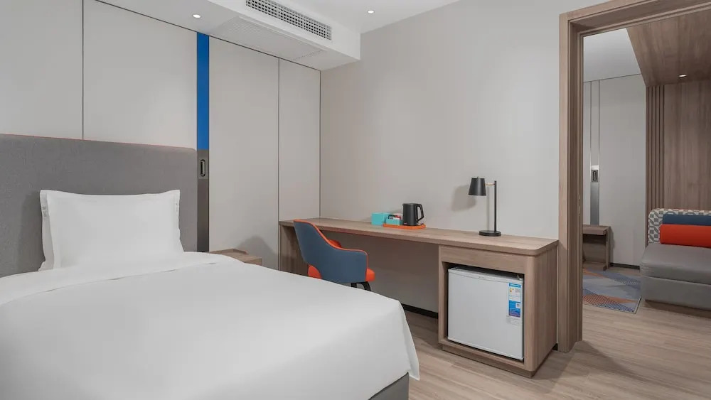 Циндао: Holiday Inn Express Qingdao Shibei, an IHG hotel