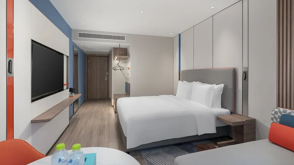 Циндао: Holiday Inn Express Qingdao Shibei, an IHG hotel