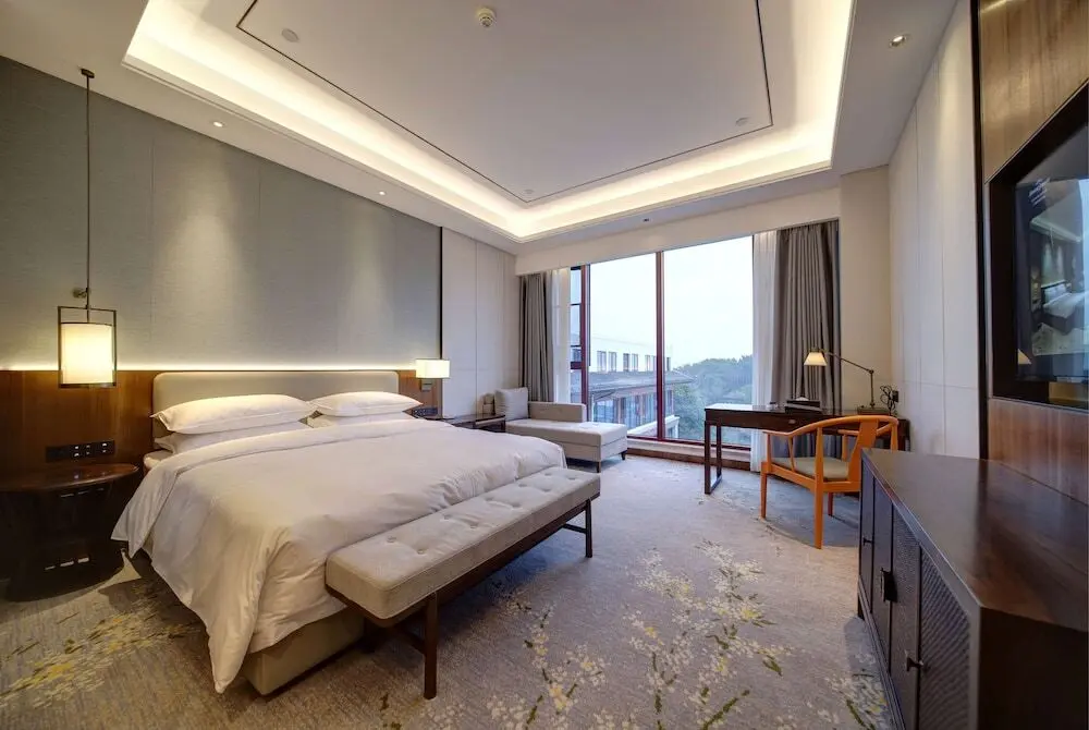 Наньчун: Howard Johnson by Wyndham Yilin Hotel Guangan