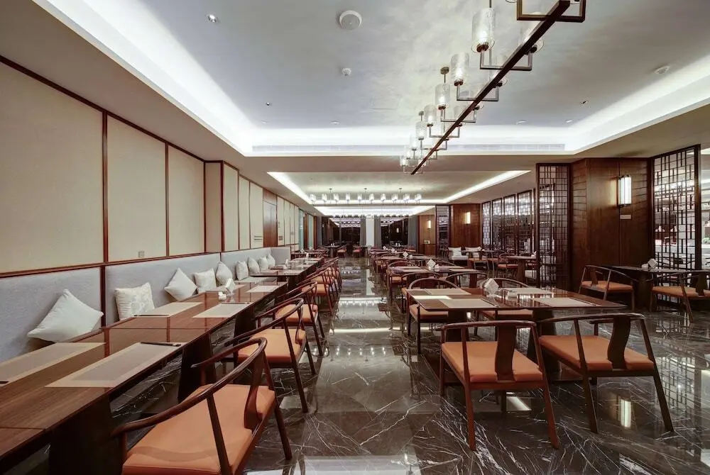 Наньчун: Howard Johnson by Wyndham Yilin Hotel Guangan