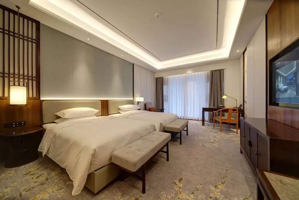 Наньчун: Howard Johnson by Wyndham Yilin Hotel Guangan