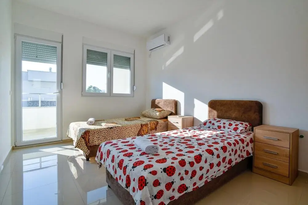 Ульцинь: Villa w Garden Balcony 8 min to Ulcinj Long Beach