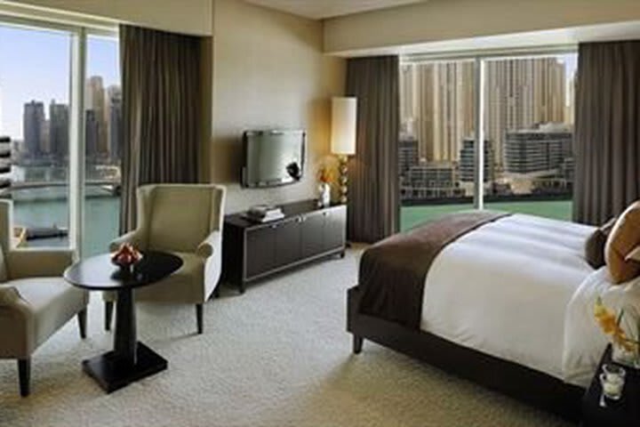 Дубай: Address Dubai Marina
