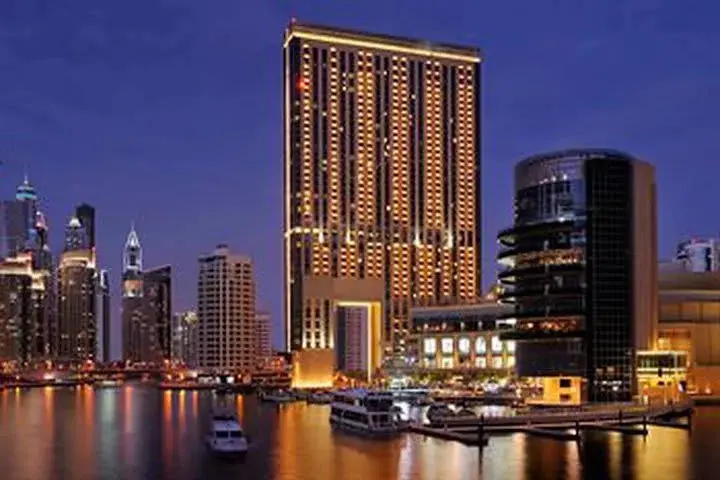 Дубай: Address Dubai Marina