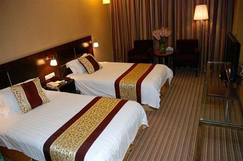 Шанхай: Sina Hotel