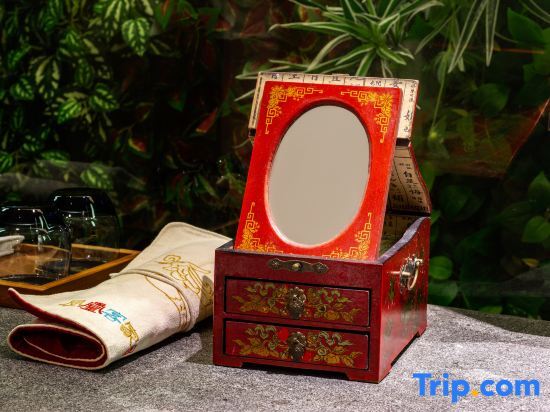 Шэньчжэнь: Overseas Chinese Town Phoenix Hakka Hotel (Gankeng Ancient Town Shop)