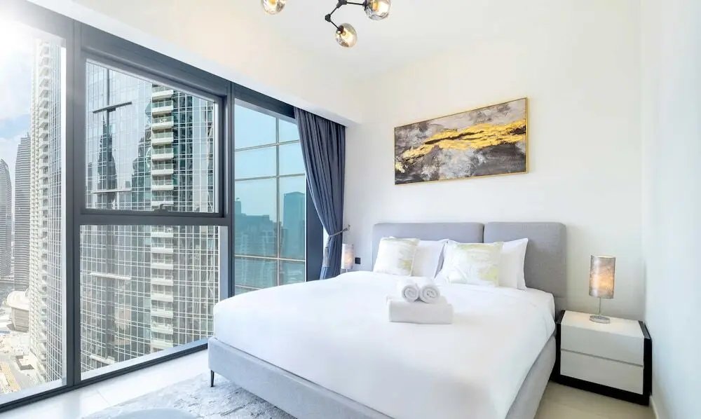 Дубай: LUX  The Central Downtown Skyline Suite