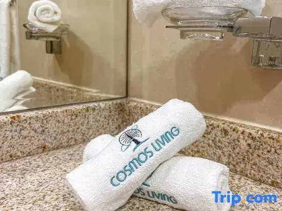 Дубай: Cosmos Living Luxurious Studio Near Dubai Marina