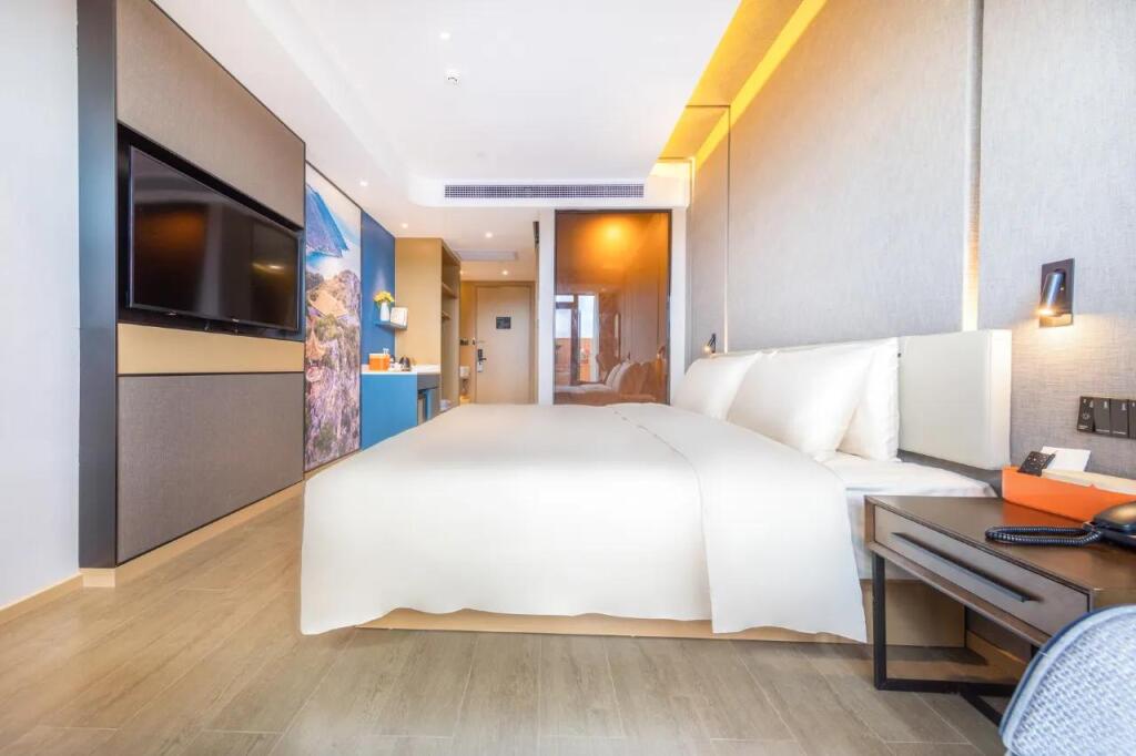 Куньмин: Kunming Green Lake Atour Hotel
