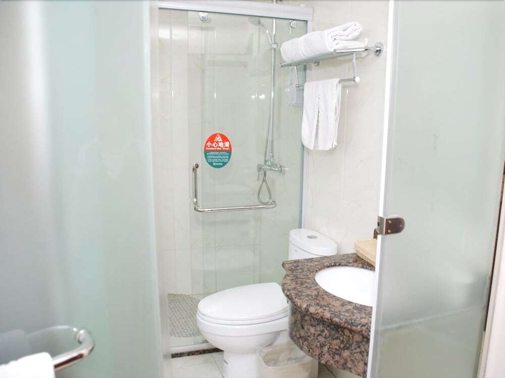 Тяньцзинь: GreenTree Inn Tianjin Heping Road Department Store Shell Hotel