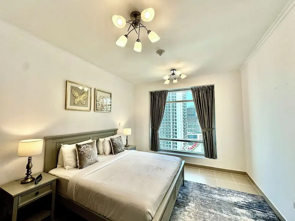 Дубай: Lux BnB Burj Views