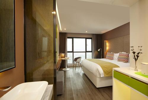 Янчжоу: Campanile Yangzhou Slender West Lake