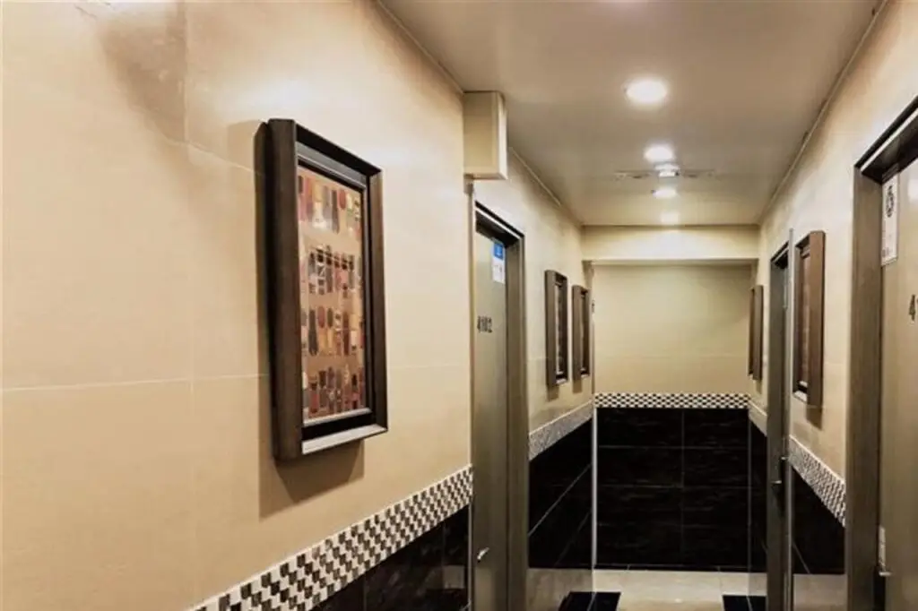 Гонконг: 3D Inn Dragon Hong Kong
