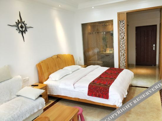 Жангжоу: Dongshan Huayu Seaview Apartment