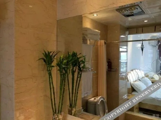 Жангжоу: Dongshan Huayu Seaview Apartment