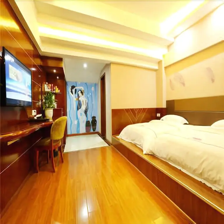 Чжанцзяцзе: Weiyi Fengshang Hotel (Zhangjiajie Railway Station)