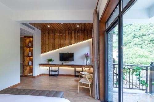 Хучжоу: Mogan Mountain Jieluju Guesthouse