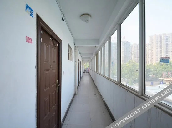 Xinrujia Express Hotel — фото 1