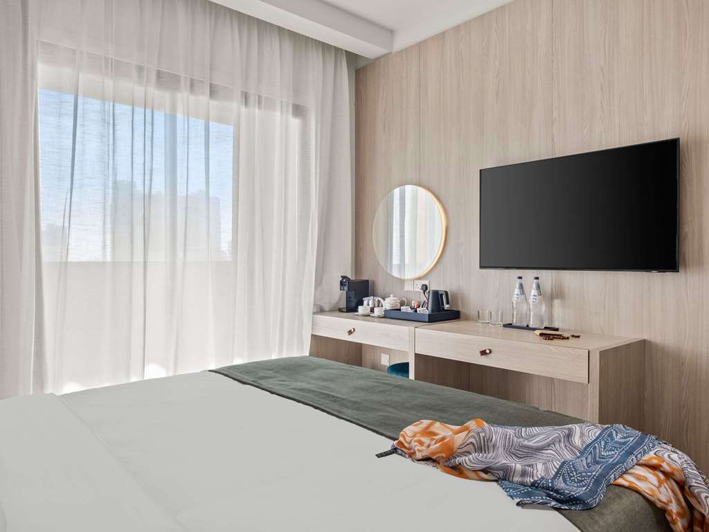 Ларнака: Mercure Larnaca City