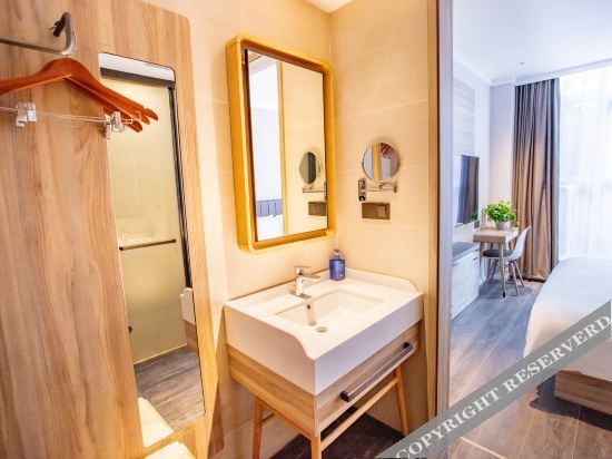 Пекин: Hanting Premium Hotel (Beijing Caoqiao Metro Station)