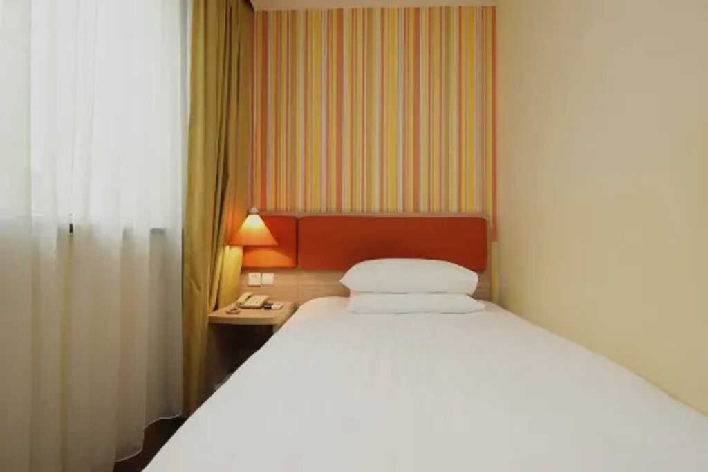 Янчжоу: Home Inn Yangzhou Shouxihu Wenchangge