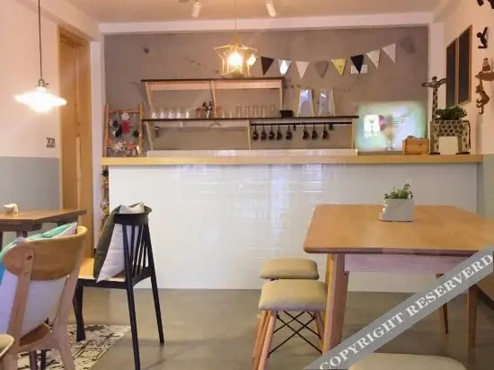 Чжоушань: Dongji Island Liandao Hailou Farmhouse