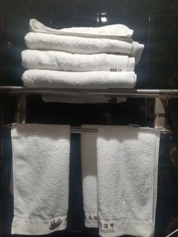 Чэнду: Yixiang Lai En Hotel(Shuangliu International Airport Store)