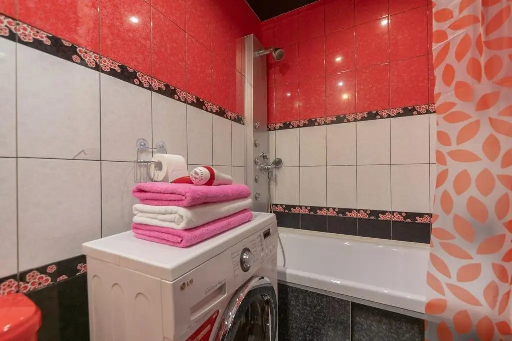 Нижневартовск: Five Stars Luxury with Expensive Furniture