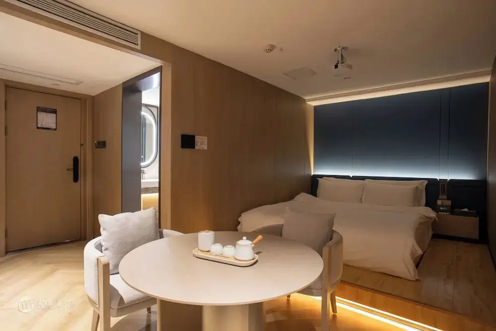 Ухань: Ramada Encore by Wyndham Wuhan Int'l Conference Center